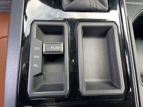 Used 2023 Toyota Tundra SR AWD/4WD image 22