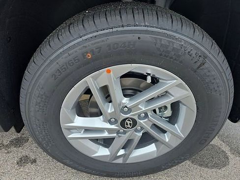 New 2026 Hyundai Tucson SE image 42