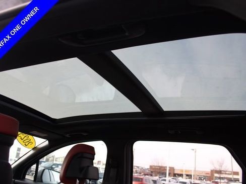 Used 2025 Kia Sportage SX image 27