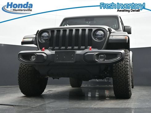 Used 2022 Jeep Wrangler Unlimited Rubicon w/ Dual Top Group AWD/4WD image 26