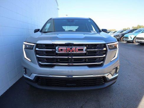 New 2026 GMC Acadia Elevation w/ Elevation Premium Package image 2