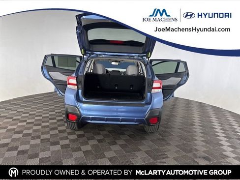 Used 2019 Subaru Crosstrek 2.0i Premium w/ Eyesight System image 17