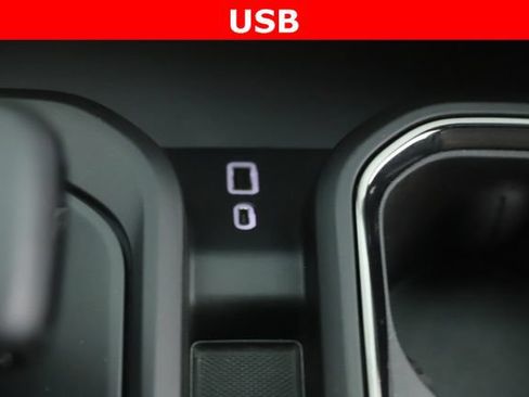 Used 2023 GMC Sierra 1500 AT4 w/ AT4 Preferred Package AWD/4WD image 25
