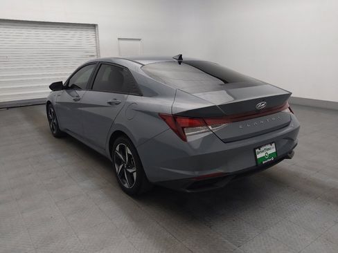 Used 2023 Hyundai Elantra SEL w/ Convenience Package FWD image 5