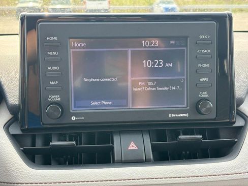 Used 2021 Toyota RAV4 XLE w/ XLE Grade Weather Package image 21