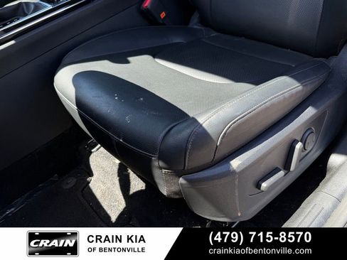 Certified 2025 Kia Sportage EX FWD image 18