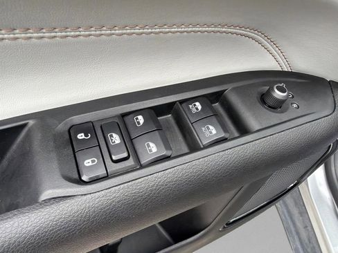 Used 2024 Jeep Compass Limited AWD/4WD image 18