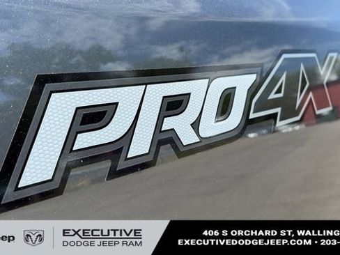 Used 2023 Nissan Titan PRO-4X w/ Off Road Protection Package AWD/4WD image 9