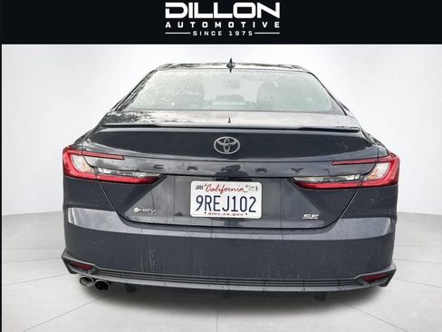 Used 2025 Toyota Camry SE FWD image 20