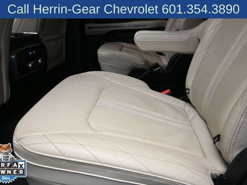 Used 2020 Ford Expedition Max Platinum RWD image 16