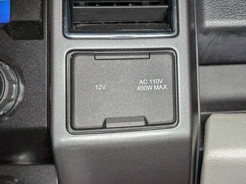 Used 2020 Ford F150 XLT w/ Equipment Group 302A Luxury AWD/4WD image 33