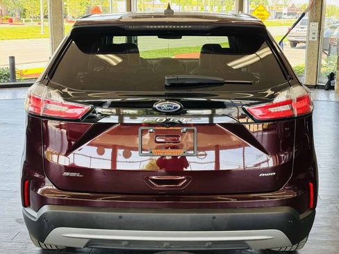 Used 2022 Ford Edge SEL w/ Convenience Package AWD/4WD image 7