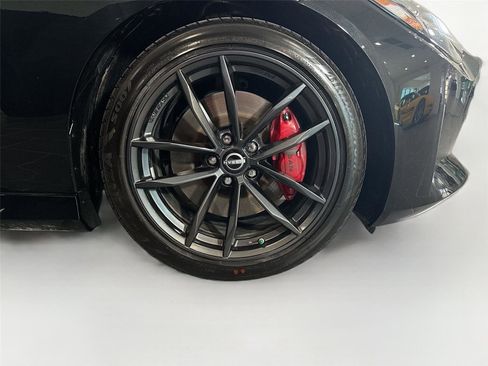 Used 2024 Nissan Z Performance w/ Floor Mat Package RWD image 30