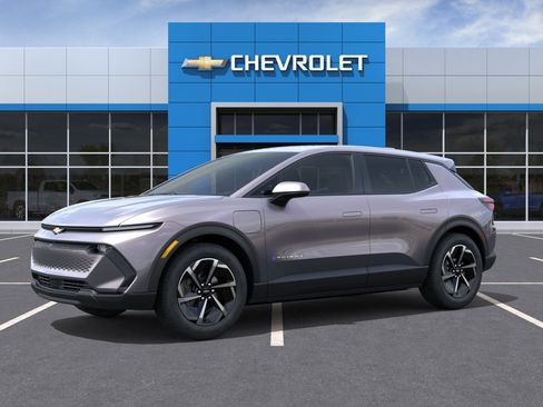 New 2026 Chevrolet Equinox EV LT FWD image 2