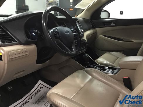 Used 2016 Hyundai Tucson Limited w/ Option Group 03 image 22