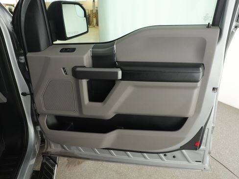 Used 2020 Ford F150 XLT w/ Equipment Group 302A Luxury image 14