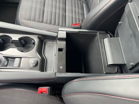 Used 2025 Ford Explorer ST-Line w/ ST-Line Street Pack image 27