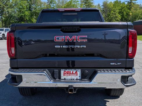 Used 2024 GMC Sierra 1500 SLT w/ SLT Premium Plus Package AWD/4WD image 9