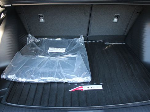 Used 2025 Acura ADX A-Spec image 25