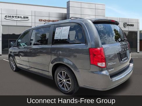 Used 2016 Dodge Grand Caravan SXT FWD image 5