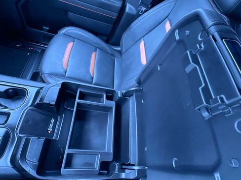 Used 2024 GMC Sierra 2500 AT4 w/ AT4 Preferred Package image 26