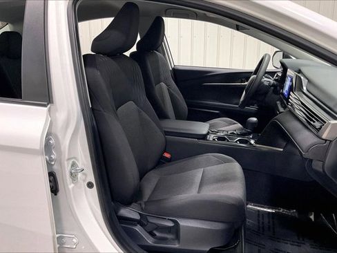 Certified 2025 Toyota Camry LE image 8