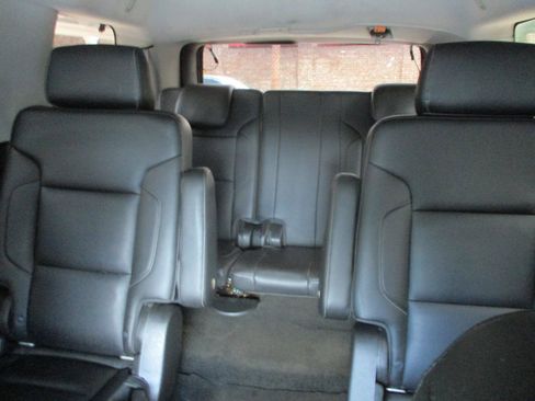 Used 2017 Chevrolet Tahoe LT RWD image 20