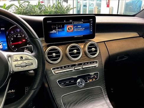 Used 2019 Mercedes-Benz C 300 Sedan image 6