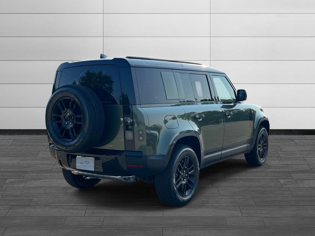New 2026 Land Rover Defender 110 S AWD/4WD image 5