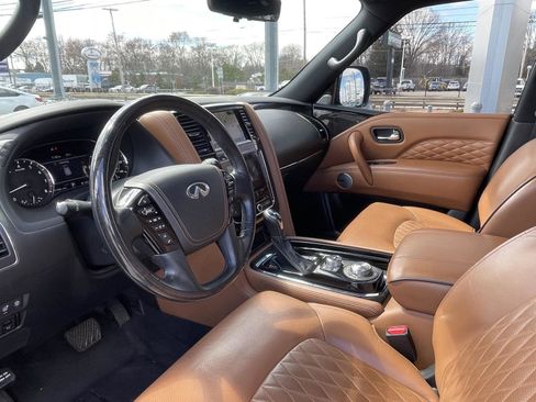 Used 2021 INFINITI QX80 Sensory w/ All-Season Package image 9