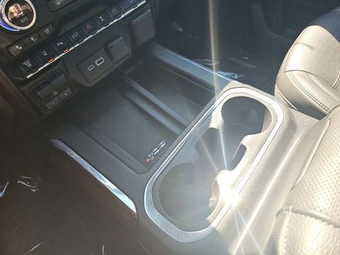 Used 2020 GMC Sierra 2500 Denali w/ Denali Ultimate Package image 20