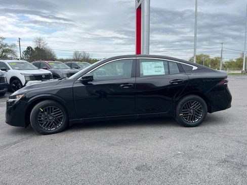 New 2026 Nissan Sentra SV w/ SV Convenience Package FWD image 4