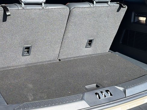 New 2026 Ford Explorer ST w/ Sun And Sound Package image 27