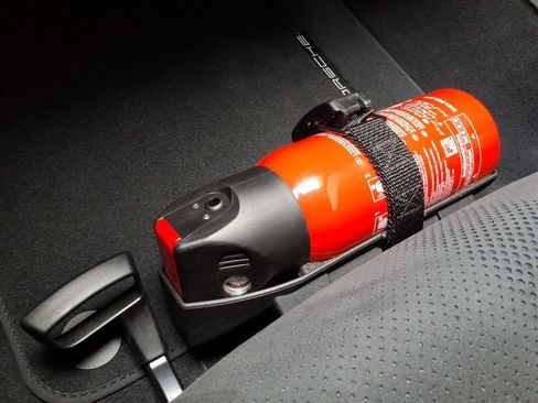 Certified 2025 Porsche 718 Boxster Spyder RS image 18