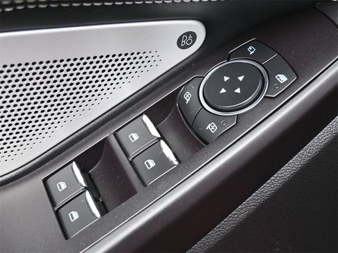 Used 2020 Ford Explorer ST w/ Premium Technology Package image 4