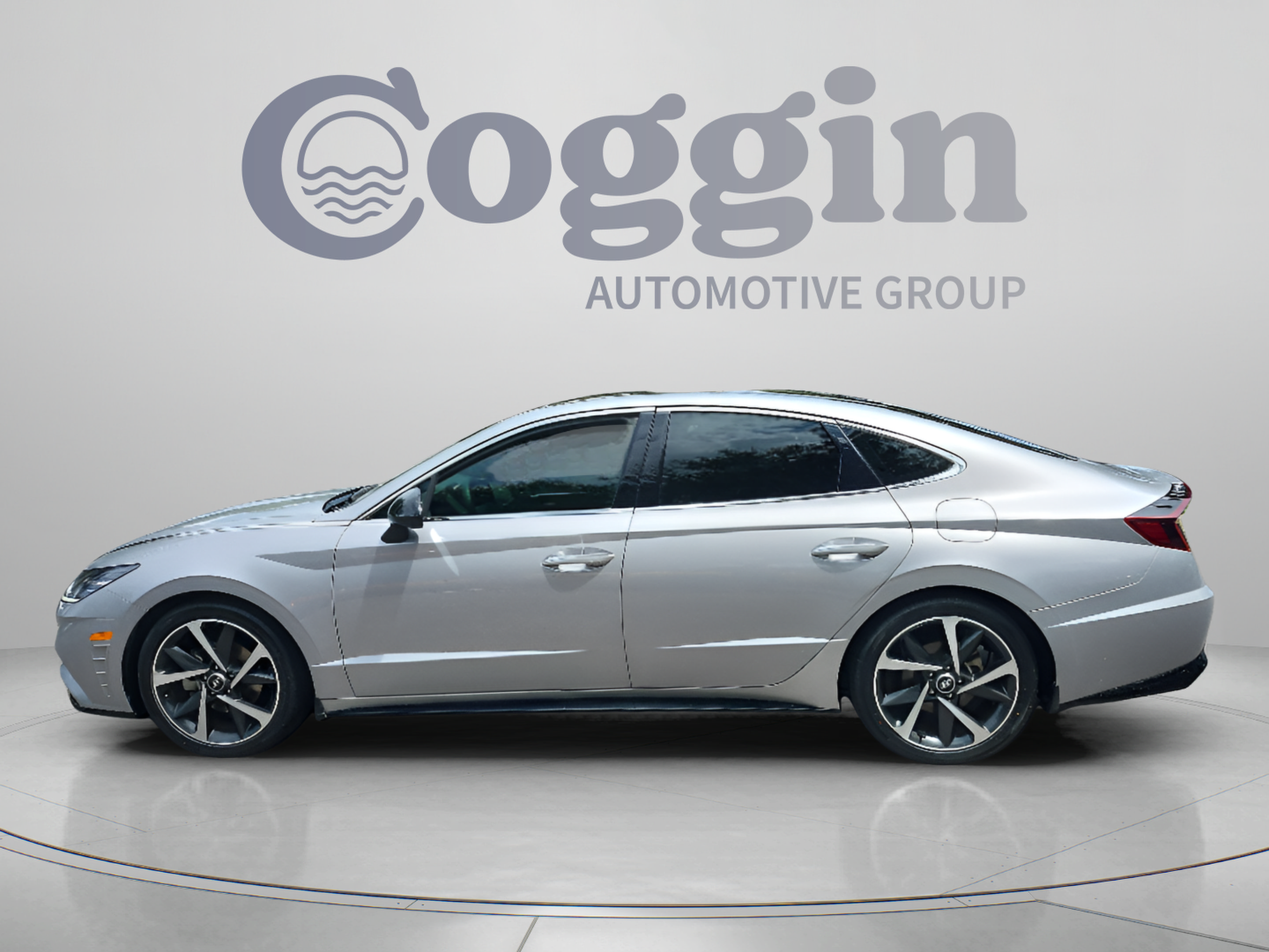 Certified 2023 Hyundai Sonata SEL Plus FWD image 2