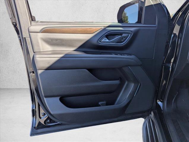 Used 2022 GMC Yukon XL SLE AWD/4WD image 22