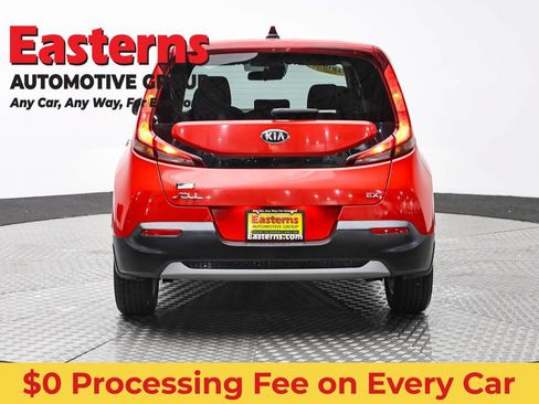 Used 2020 Kia Soul EX FWD image 6