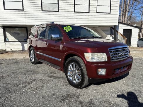 Used 2010 INFINITI QX56 4WD w/ Technology Pkg image 4