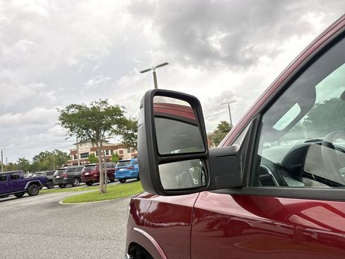 Used 2025 RAM 1500 Lone Star AWD/4WD image 10