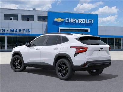 New 2026 Chevrolet Trax LT w/ Midnight Edition