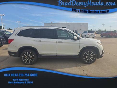 Used 2019 Honda Pilot Touring image 1
