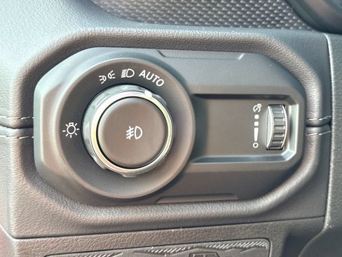 Used 2024 Jeep Wrangler Unlimited Rubicon 392 AWD/4WD image 16