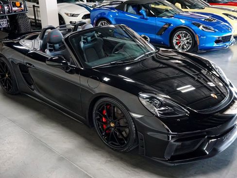 Used 2022 Porsche 718 Boxster Spyder RWD image 51