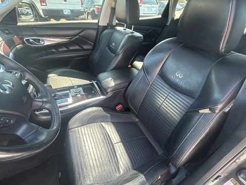 Used 2012 INFINITI M37 w/ Sport Pkg RWD image 19