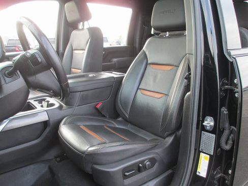 Used 2020 GMC Sierra 2500 AT4 w/ AT4 Premium Package image 20