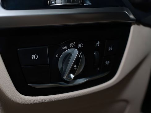 Used 2021 BMW X4 M40i w/ Executive Package image 25