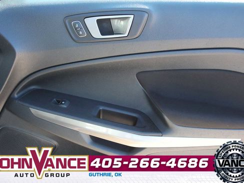 Used 2021 Ford EcoSport SE w/ SE Convenience Package image 13