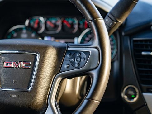 Used 2017 GMC Yukon SLT image 20