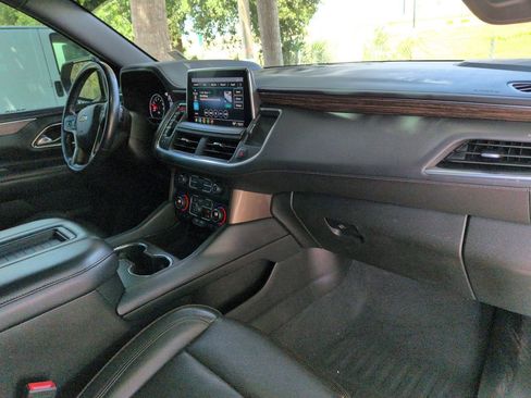 Used 2021 Chevrolet Tahoe High Country w/ Premium Package AWD/4WD image 27
